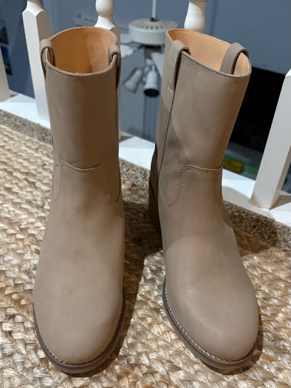 Celtic & Co Women's Tan Mid-Calf Heeled Boots